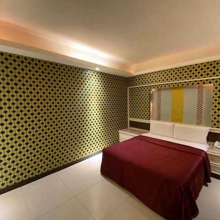 Sweet Hotel New Taipei City Extérieur photo