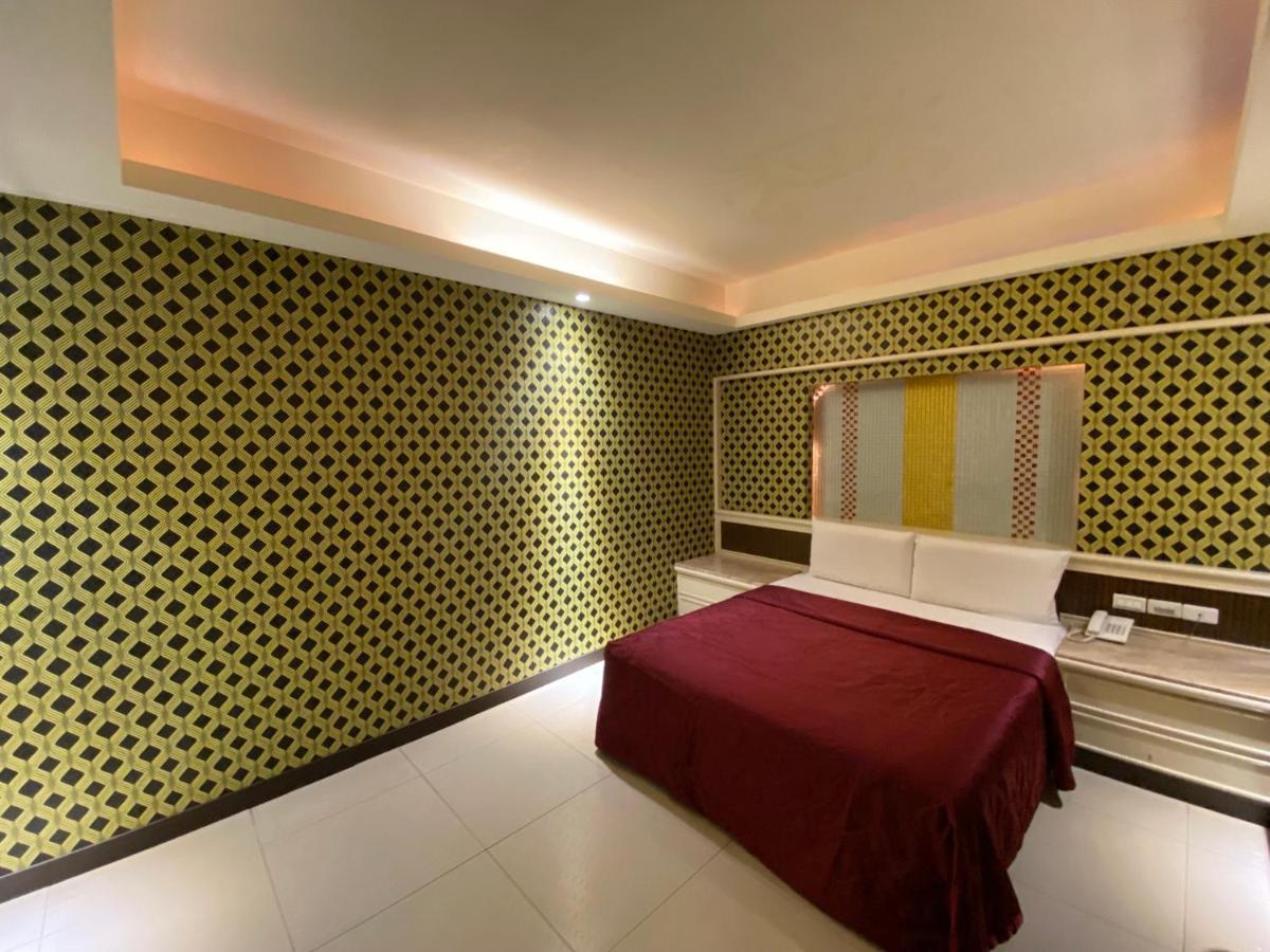 Sweet Hotel New Taipei City Extérieur photo